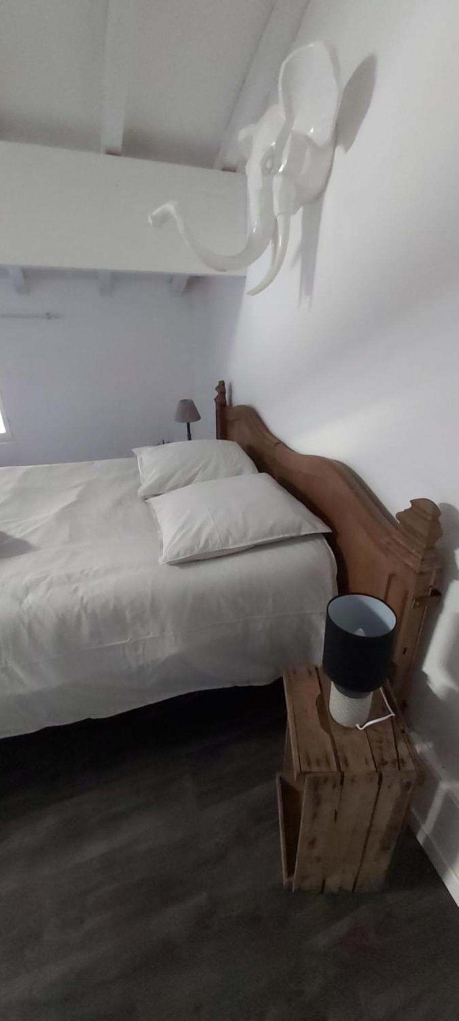 Le Gite Et Puits C'Est Tout Préty Kültér fotó